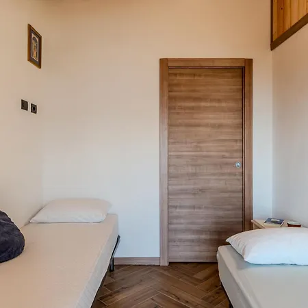 בית נופש Ribes By Interhome