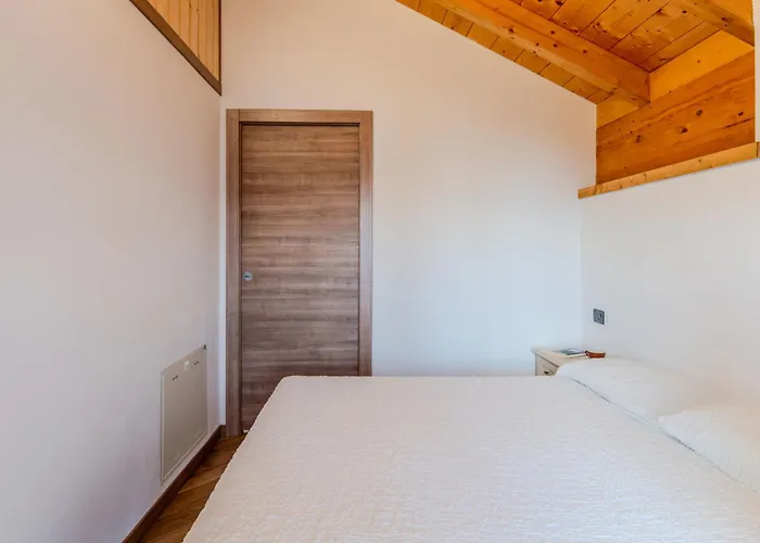 Ribes By Interhome Bugiallo