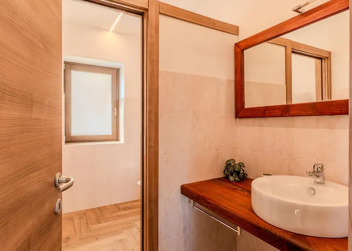 Vakantiehuis Ribes By Interhome *